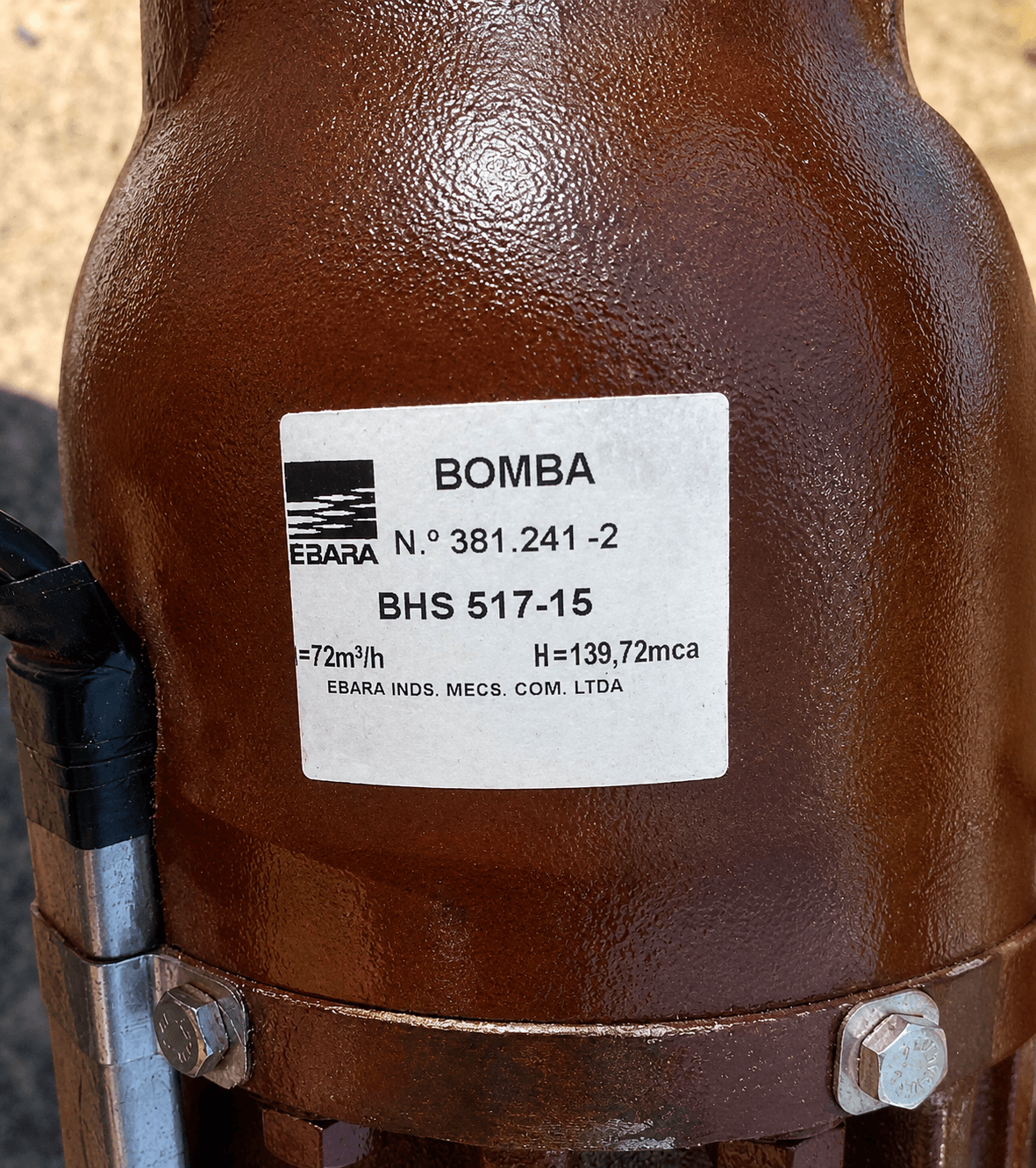 Instalação de bomba submersa